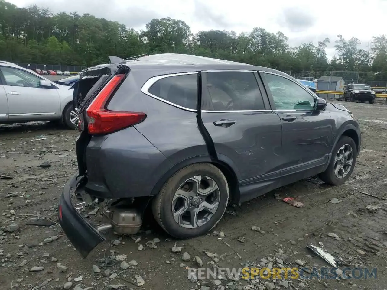 3 Photograph of a damaged car 5J6RW1H59KA005684 HONDA CRV 2019