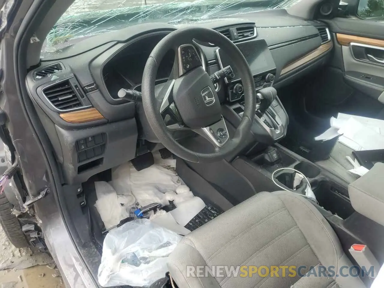8 Photograph of a damaged car 5J6RW1H59KA005684 HONDA CRV 2019