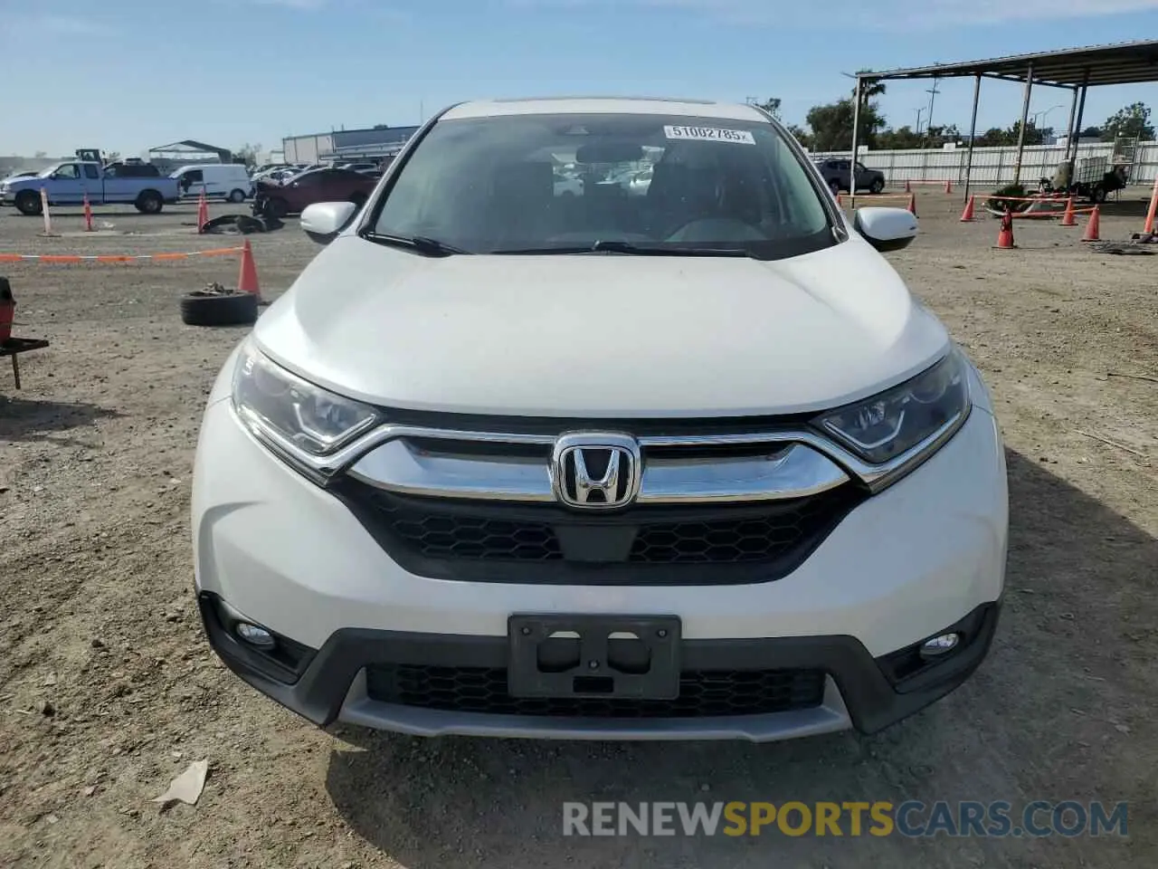 5 Photograph of a damaged car 5J6RW1H59KA012697 HONDA CRV 2019