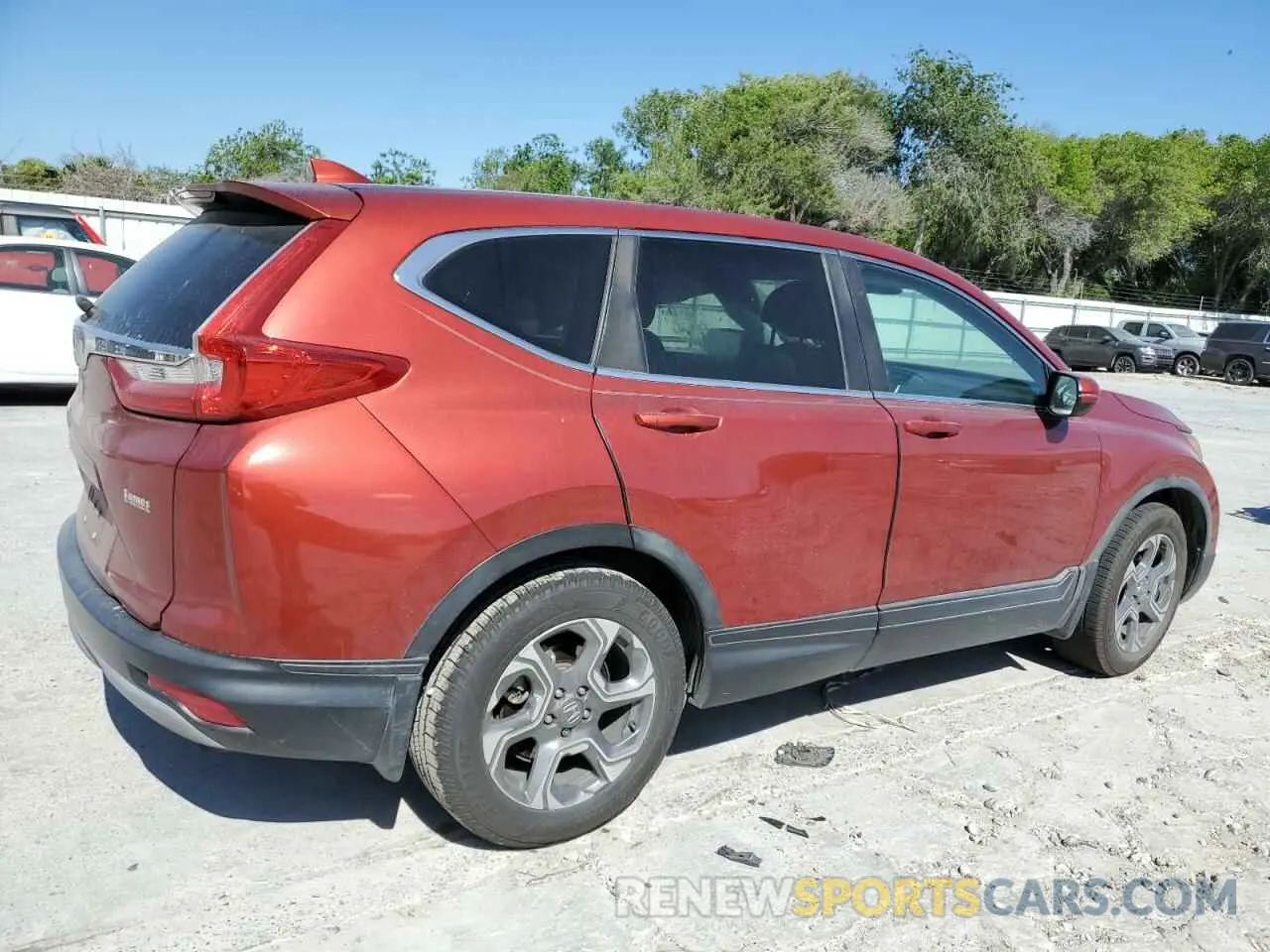 3 Photograph of a damaged car 5J6RW1H81KL004835 HONDA CRV 2019
