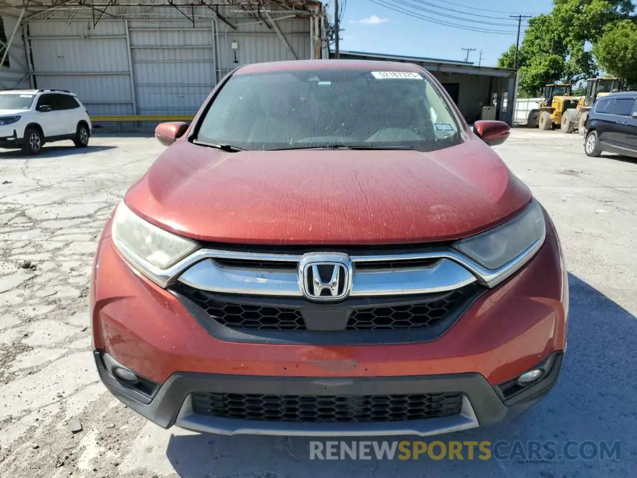 5 Photograph of a damaged car 5J6RW1H81KL004835 HONDA CRV 2019
