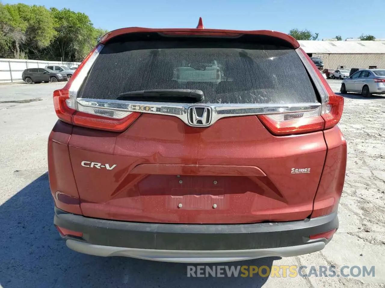 6 Photograph of a damaged car 5J6RW1H81KL004835 HONDA CRV 2019