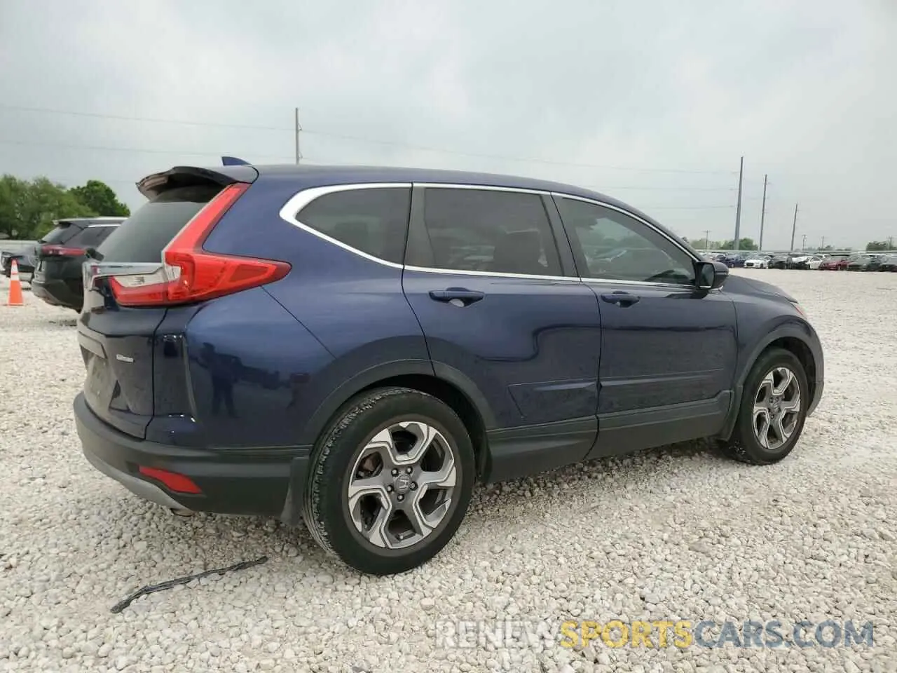 3 Photograph of a damaged car 5J6RW1H84KA028655 HONDA CRV 2019