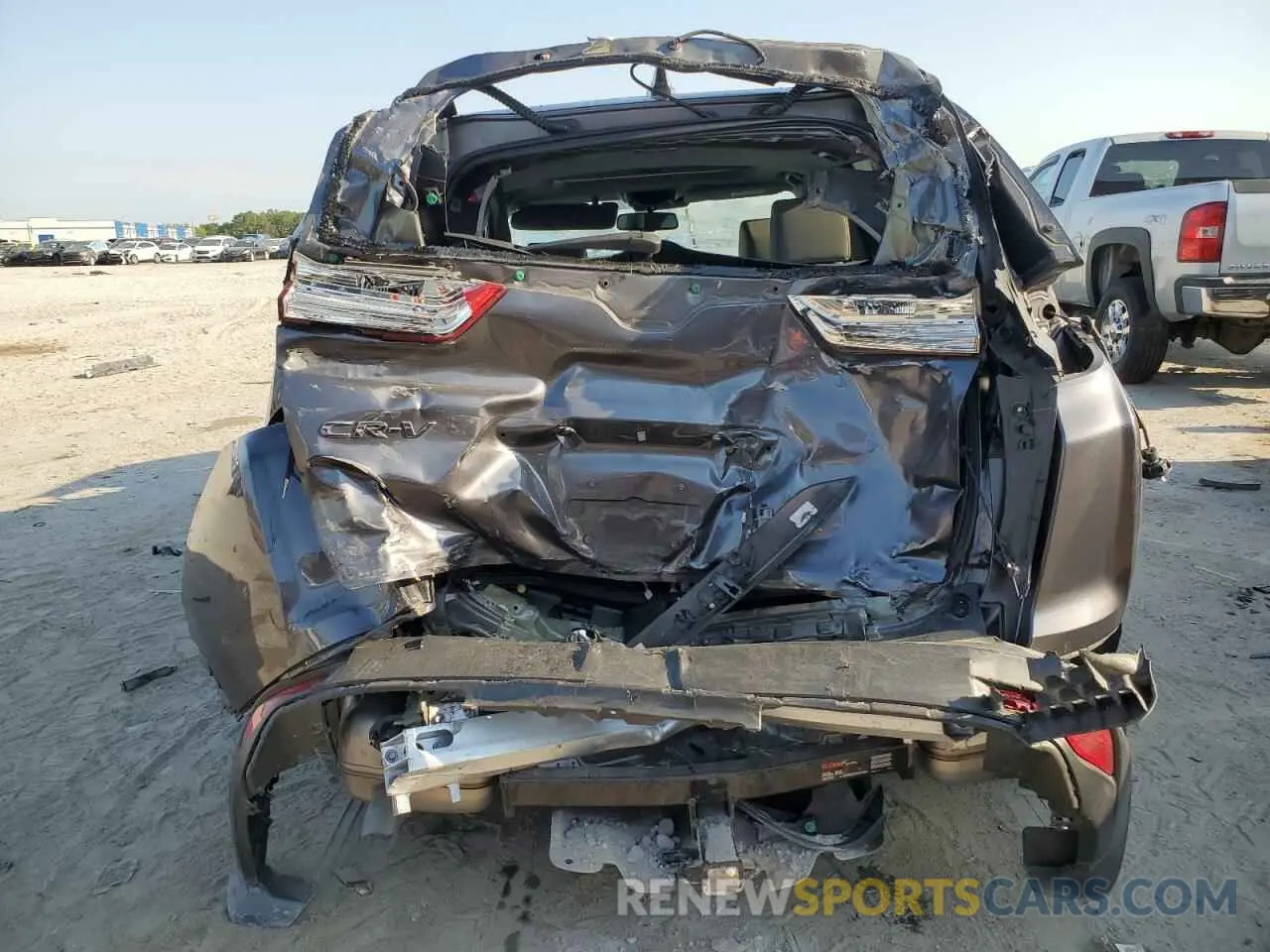 6 Фотография поврежденного автомобиля 5J6RW1H85KA013193 HONDA CRV 2019