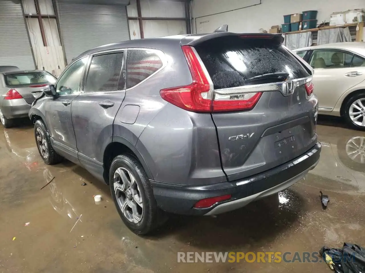 2 Photograph of a damaged car 5J6RW2H50KL017426 HONDA CRV 2019