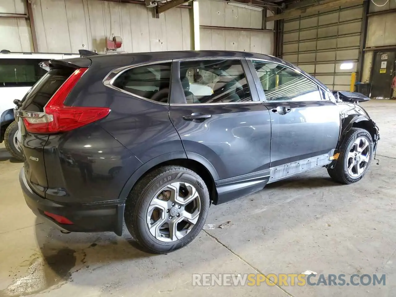 3 Фотография поврежденного автомобиля 5J6RW2H50KL030337 HONDA CRV 2019