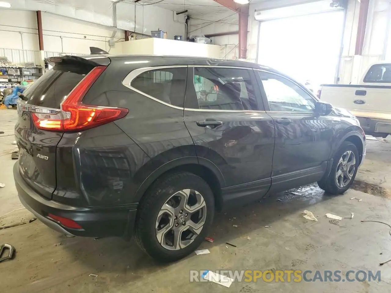 3 Фотография поврежденного автомобиля 5J6RW2H51KL034865 HONDA CRV 2019