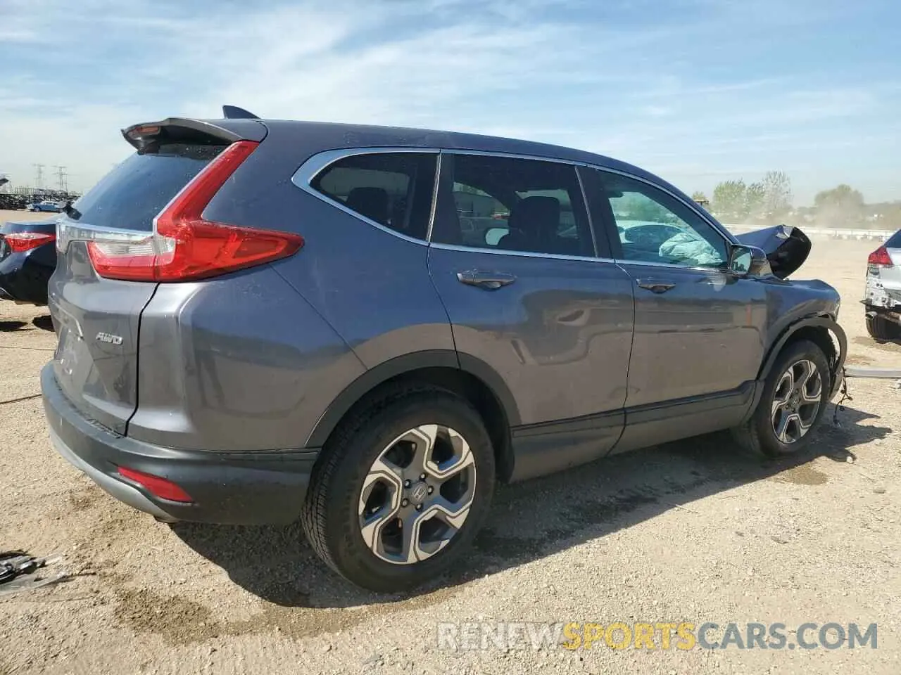 3 Фотография поврежденного автомобиля 5J6RW2H54KL013475 HONDA CRV 2019