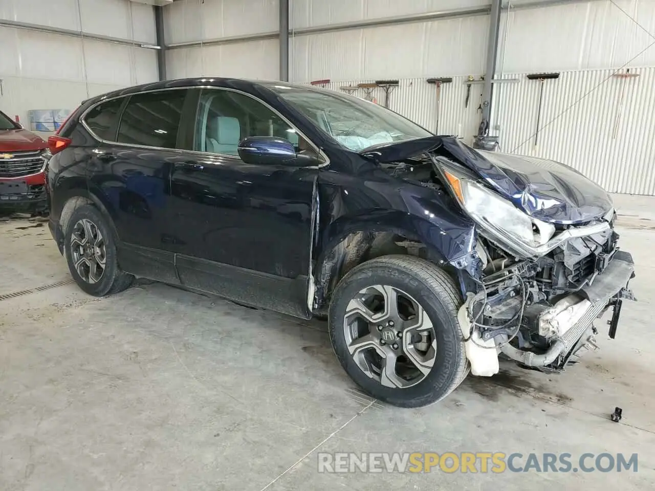 4 Photograph of a damaged car 5J6RW2H55KA001752 HONDA CRV 2019