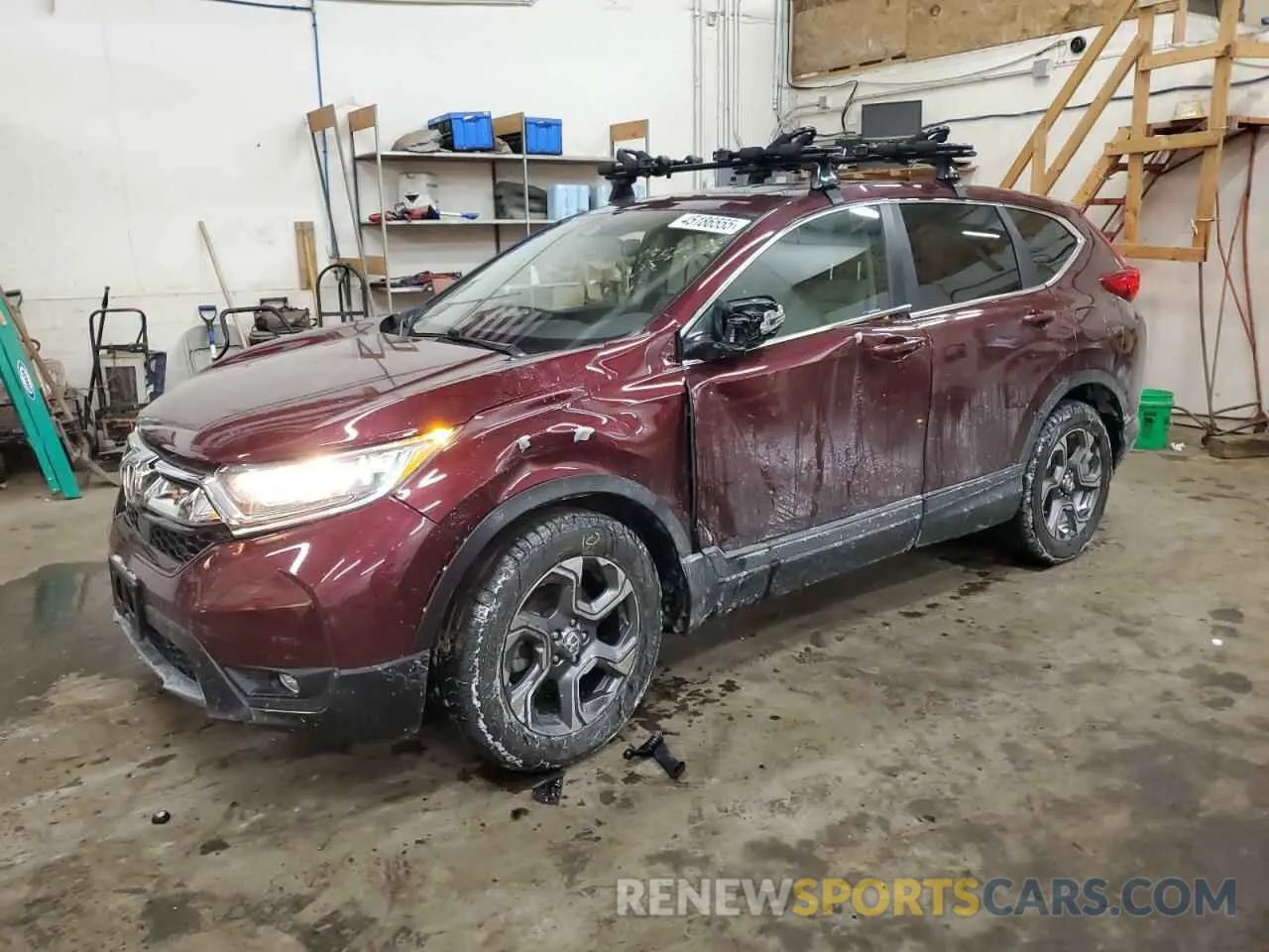 1 Photograph of a damaged car 5J6RW2H58KL017917 HONDA CRV 2019