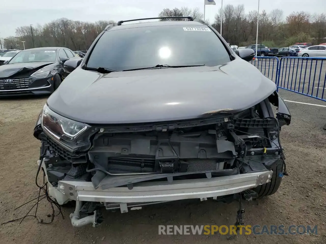 5 Photograph of a damaged car 5J6RW2H81KA019305 HONDA CRV 2019