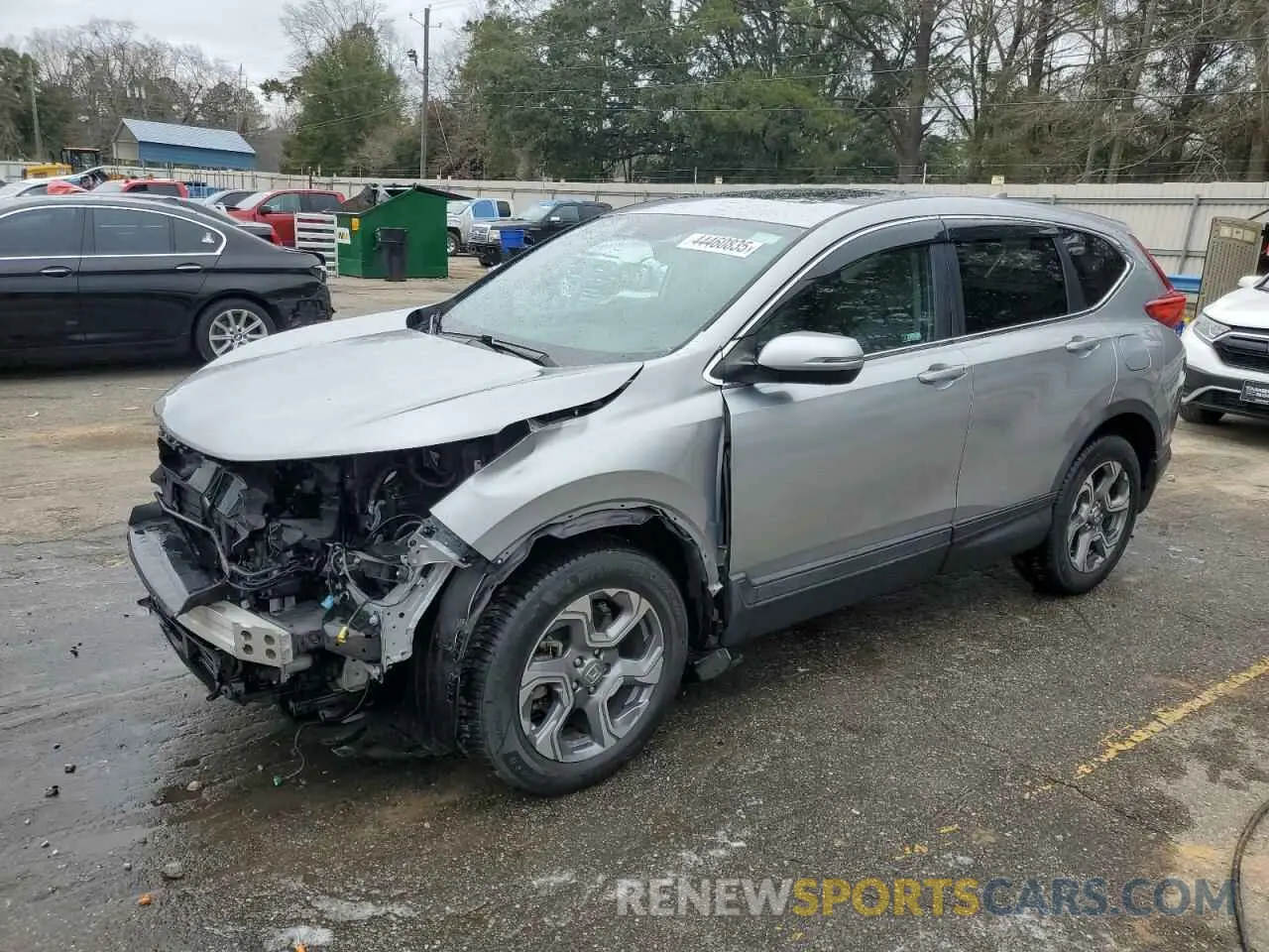 1 Photograph of a damaged car 5J6RW2H83KA009522 HONDA CRV 2019