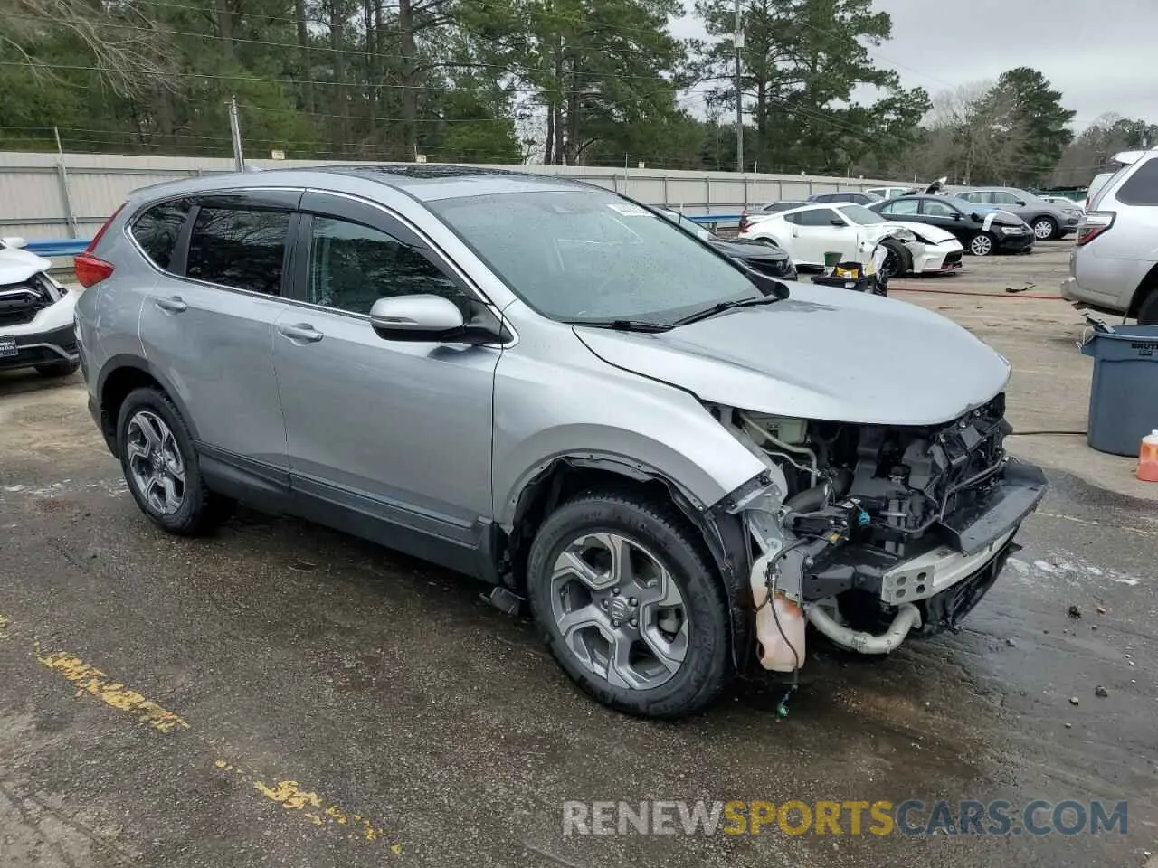 4 Photograph of a damaged car 5J6RW2H83KA009522 HONDA CRV 2019