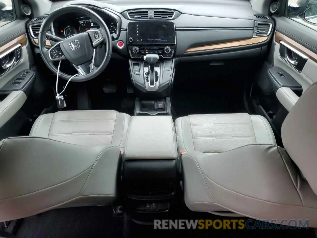 8 Photograph of a damaged car 5J6RW2H83KA009522 HONDA CRV 2019