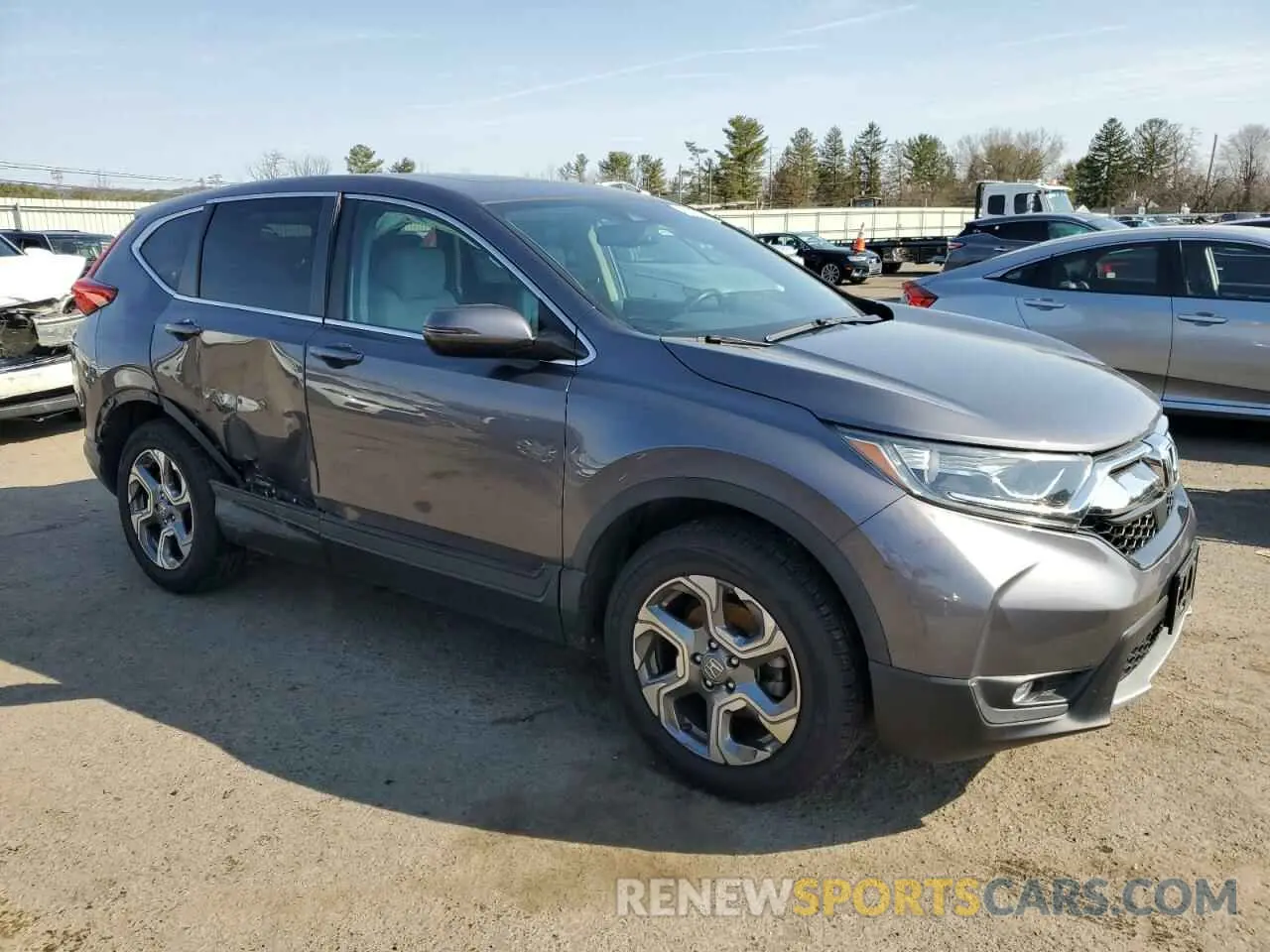 4 Фотография поврежденного автомобиля 5J6RW2H83KL036529 HONDA CRV 2019