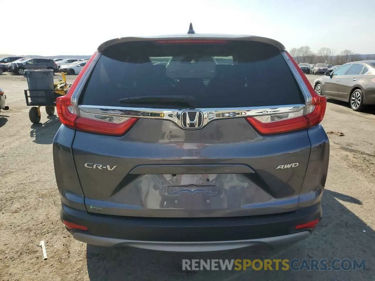 6 Фотография поврежденного автомобиля 5J6RW2H83KL036529 HONDA CRV 2019