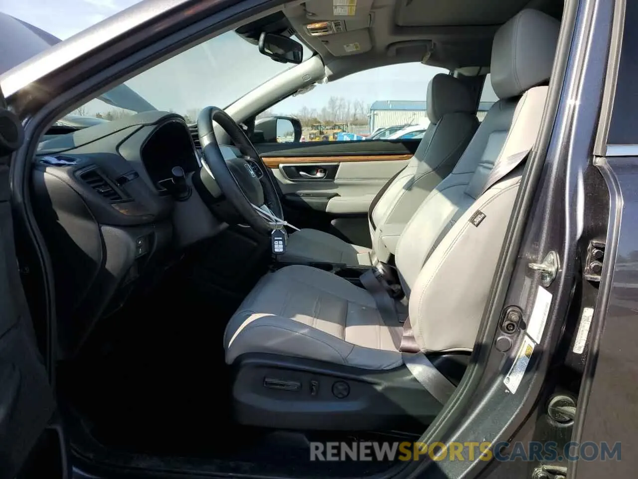 7 Фотография поврежденного автомобиля 5J6RW2H83KL036529 HONDA CRV 2019