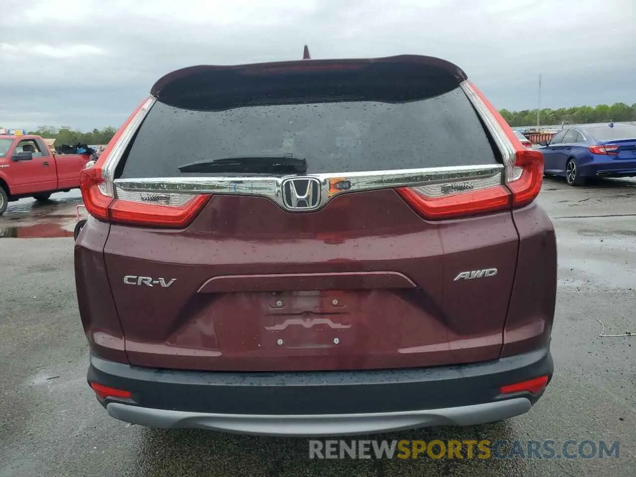 6 Photograph of a damaged car 5J6RW2H85KL011700 HONDA CRV 2019
