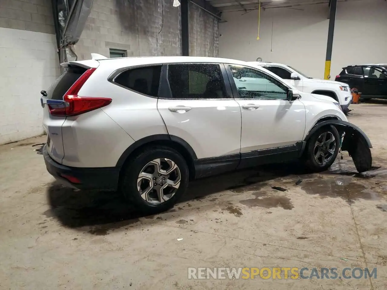 3 Фотография поврежденного автомобиля 5J6RW2H85KL026861 HONDA CRV 2019