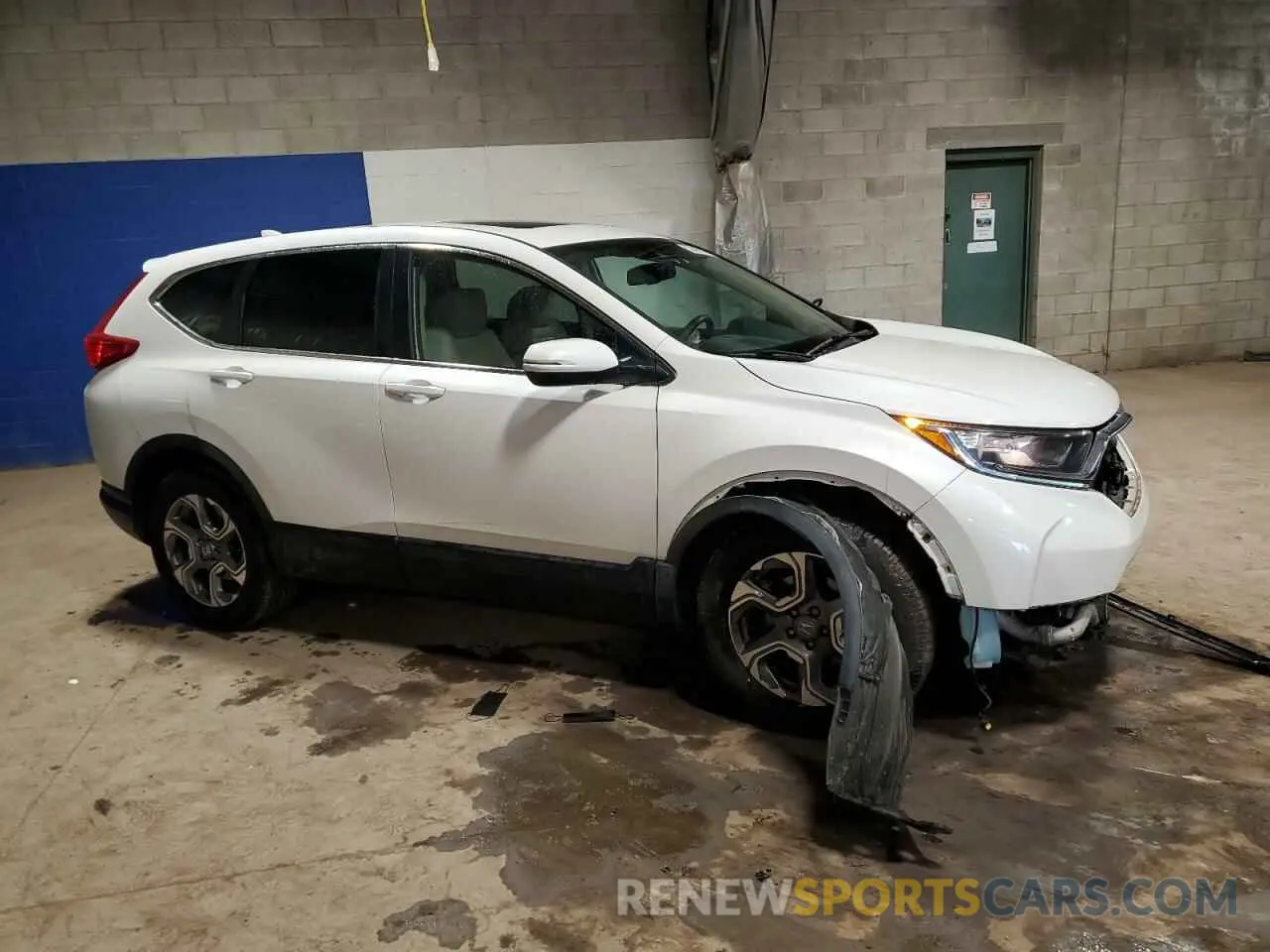 4 Фотография поврежденного автомобиля 5J6RW2H85KL026861 HONDA CRV 2019