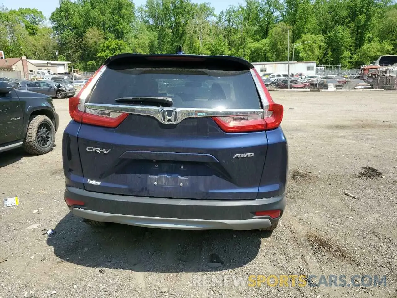 6 Photograph of a damaged car 5J6RW2H87KL022617 HONDA CRV 2019