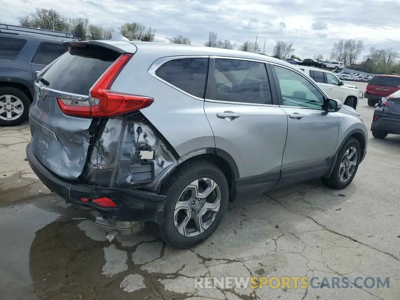 3 Photograph of a damaged car 5J6RW2H89KL034686 HONDA CRV 2019