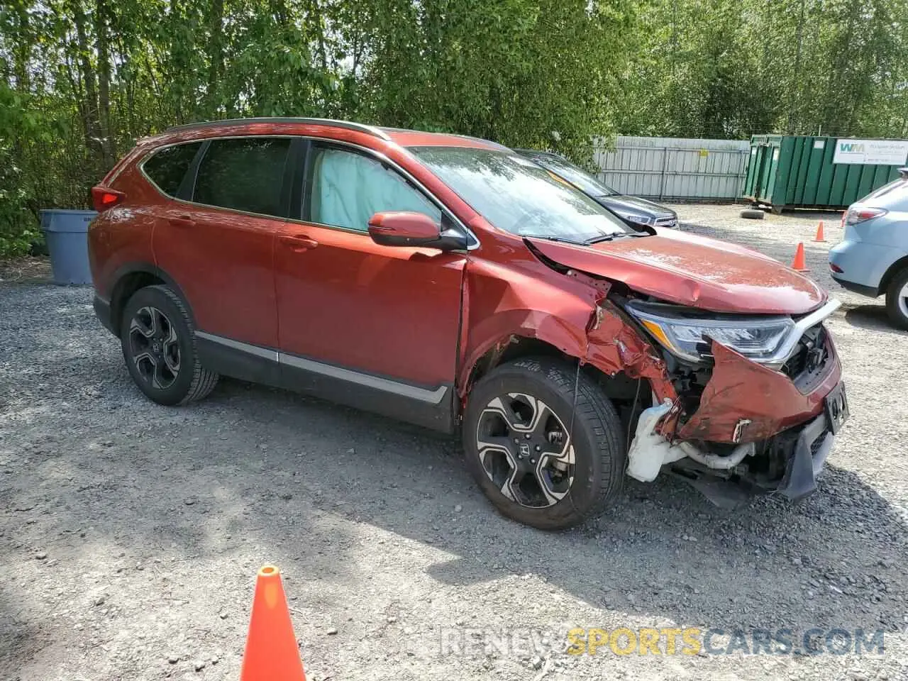 4 Photograph of a damaged car 5J6RW2H94KL000096 HONDA CRV 2019