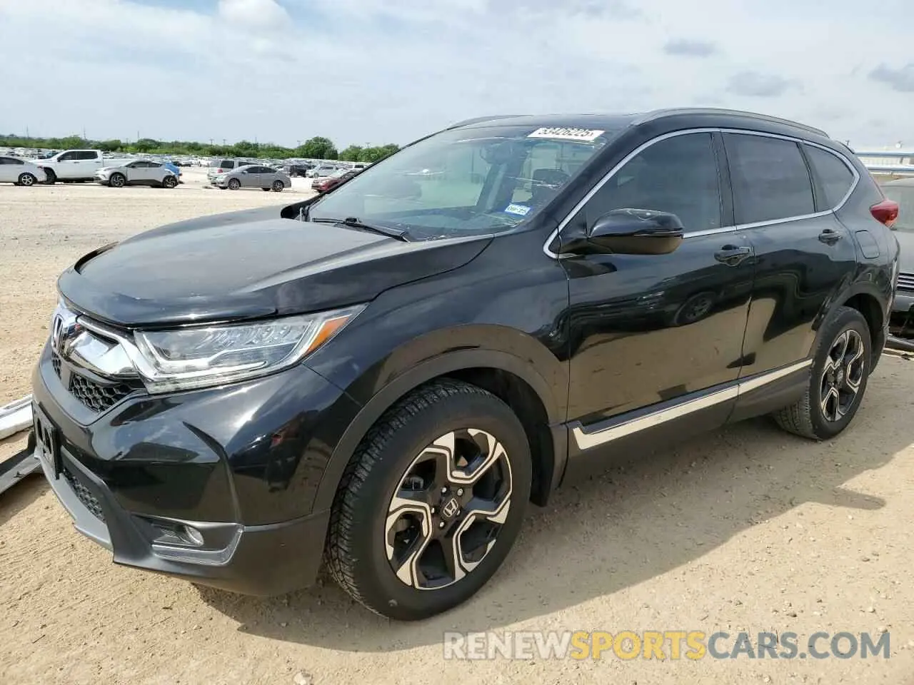 1 Photograph of a damaged car 5J6RW2H97KL018950 HONDA CRV 2019