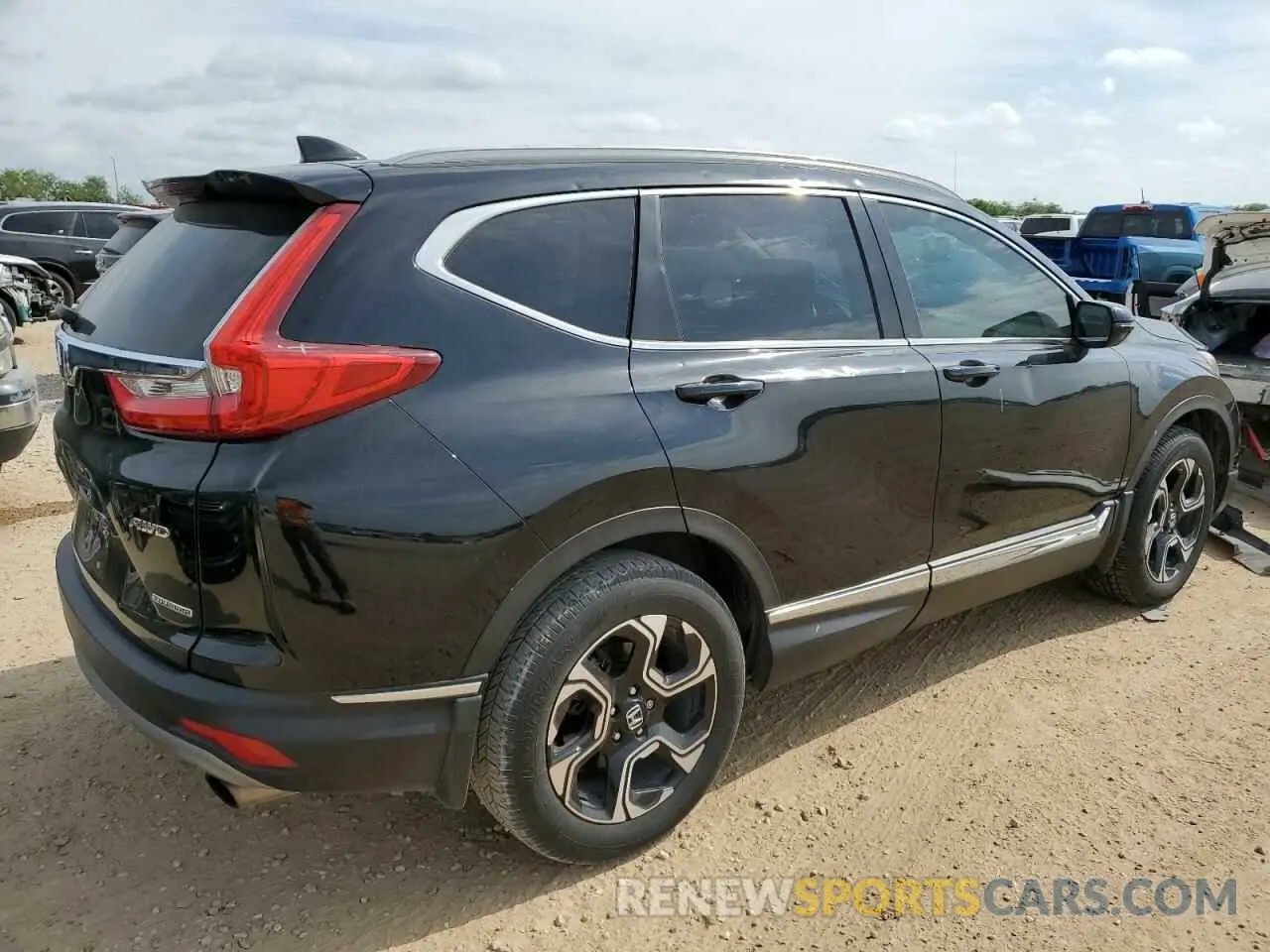 3 Photograph of a damaged car 5J6RW2H97KL018950 HONDA CRV 2019