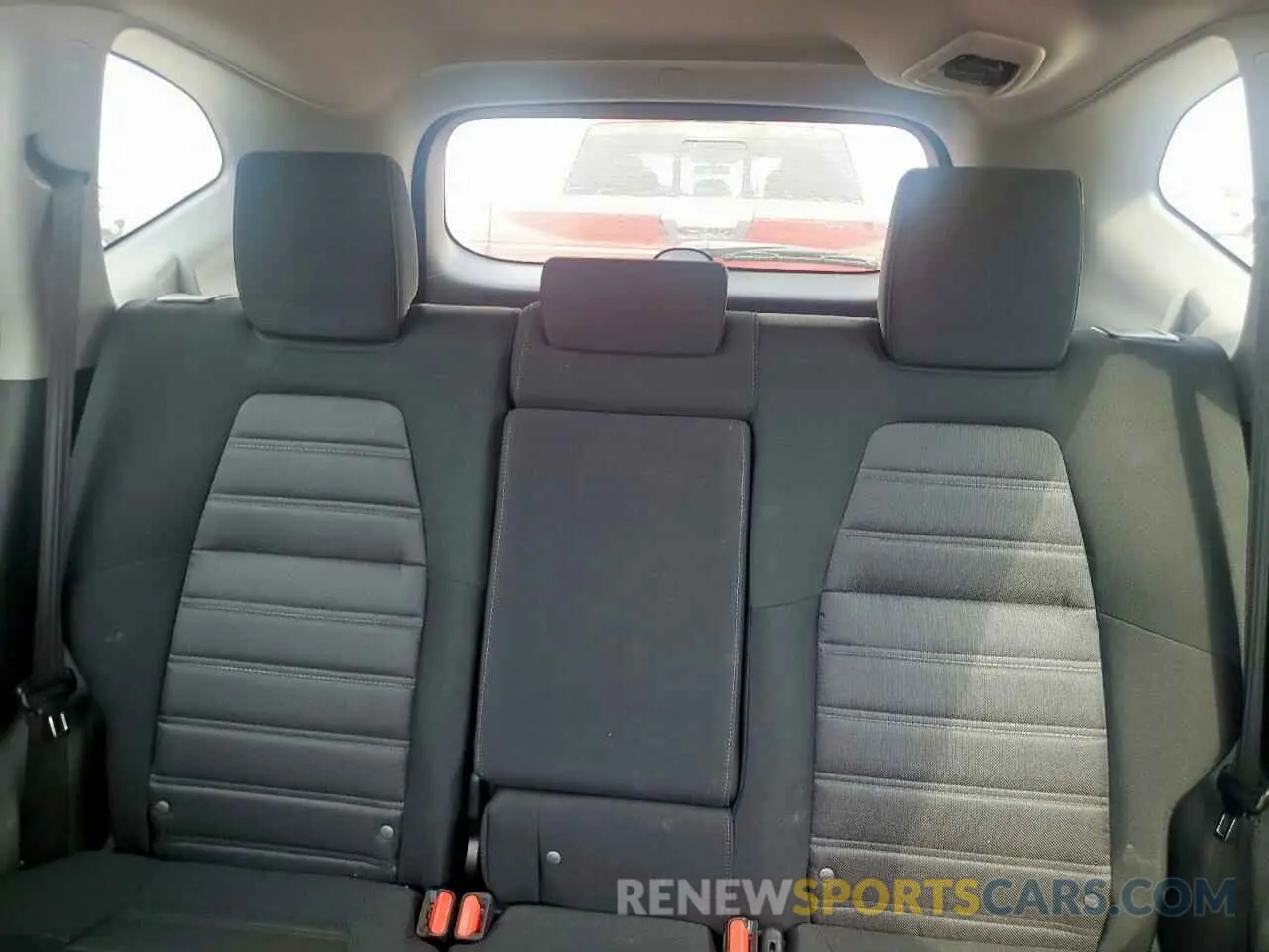 10 Photograph of a damaged car 5J6RW5H32KL003267 HONDA CRV 2019