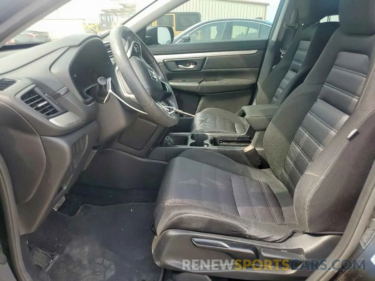 7 Photograph of a damaged car 5J6RW5H32KL003267 HONDA CRV 2019