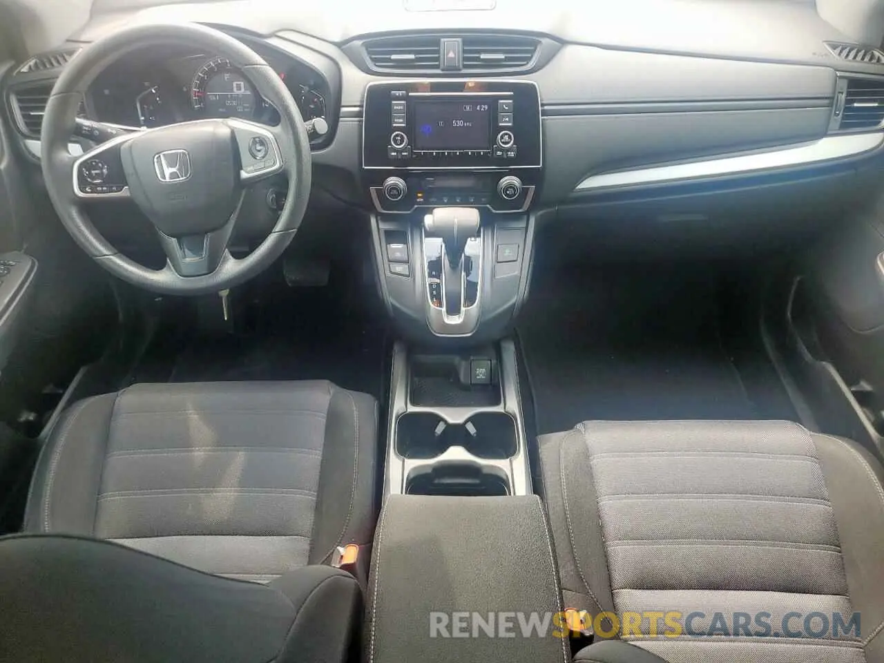 8 Photograph of a damaged car 5J6RW5H32KL003267 HONDA CRV 2019