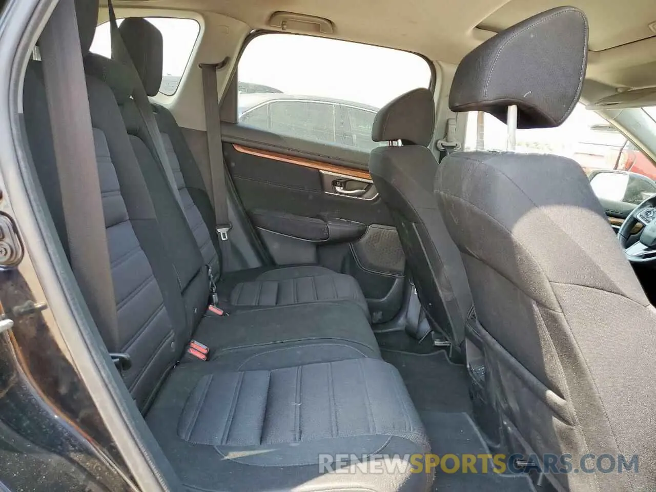 10 Фотография поврежденного автомобиля 7FARW1H52KE039158 HONDA CRV 2019
