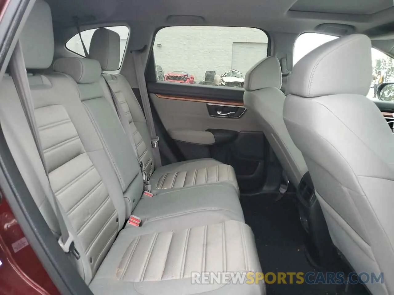 10 Photograph of a damaged car 7FARW1H53KE002071 HONDA CRV 2019