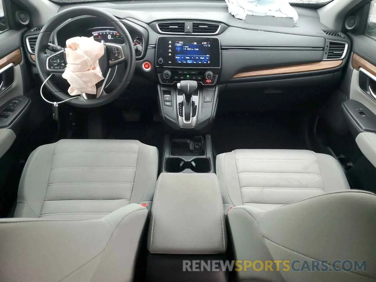 8 Photograph of a damaged car 7FARW1H53KE002071 HONDA CRV 2019