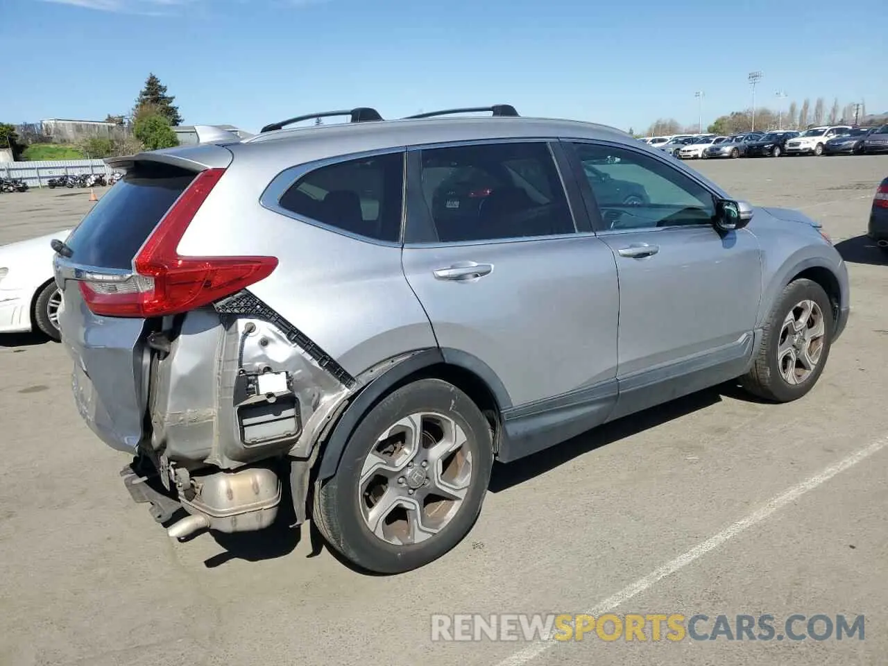 3 Photograph of a damaged car 7FARW1H54KE026296 HONDA CRV 2019