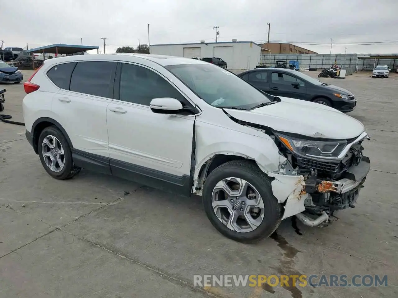 4 Photograph of a damaged car 7FARW1H58KE034076 HONDA CRV 2019