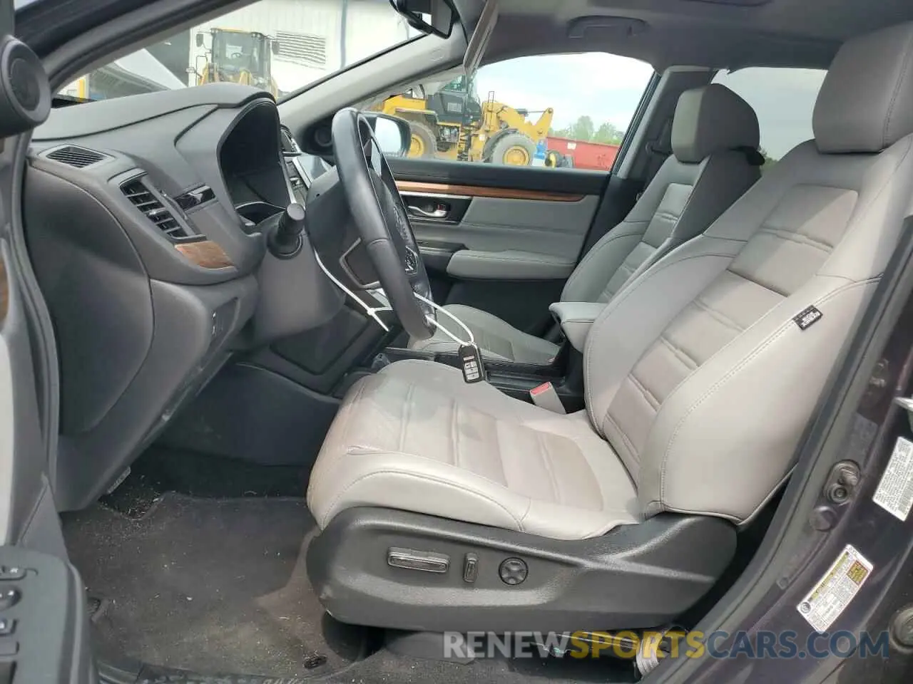 7 Photograph of a damaged car 7FARW1H87KE011138 HONDA CRV 2019