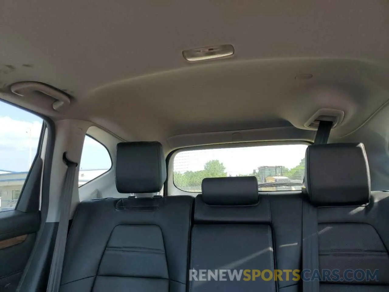 10 Фотография поврежденного автомобиля 7FARW1H8XKE024966 HONDA CRV 2019