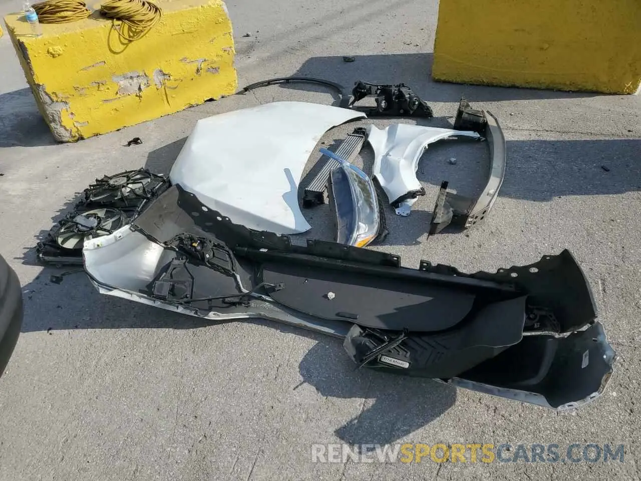 13 Фотография поврежденного автомобиля 7FARW1H8XKE024966 HONDA CRV 2019