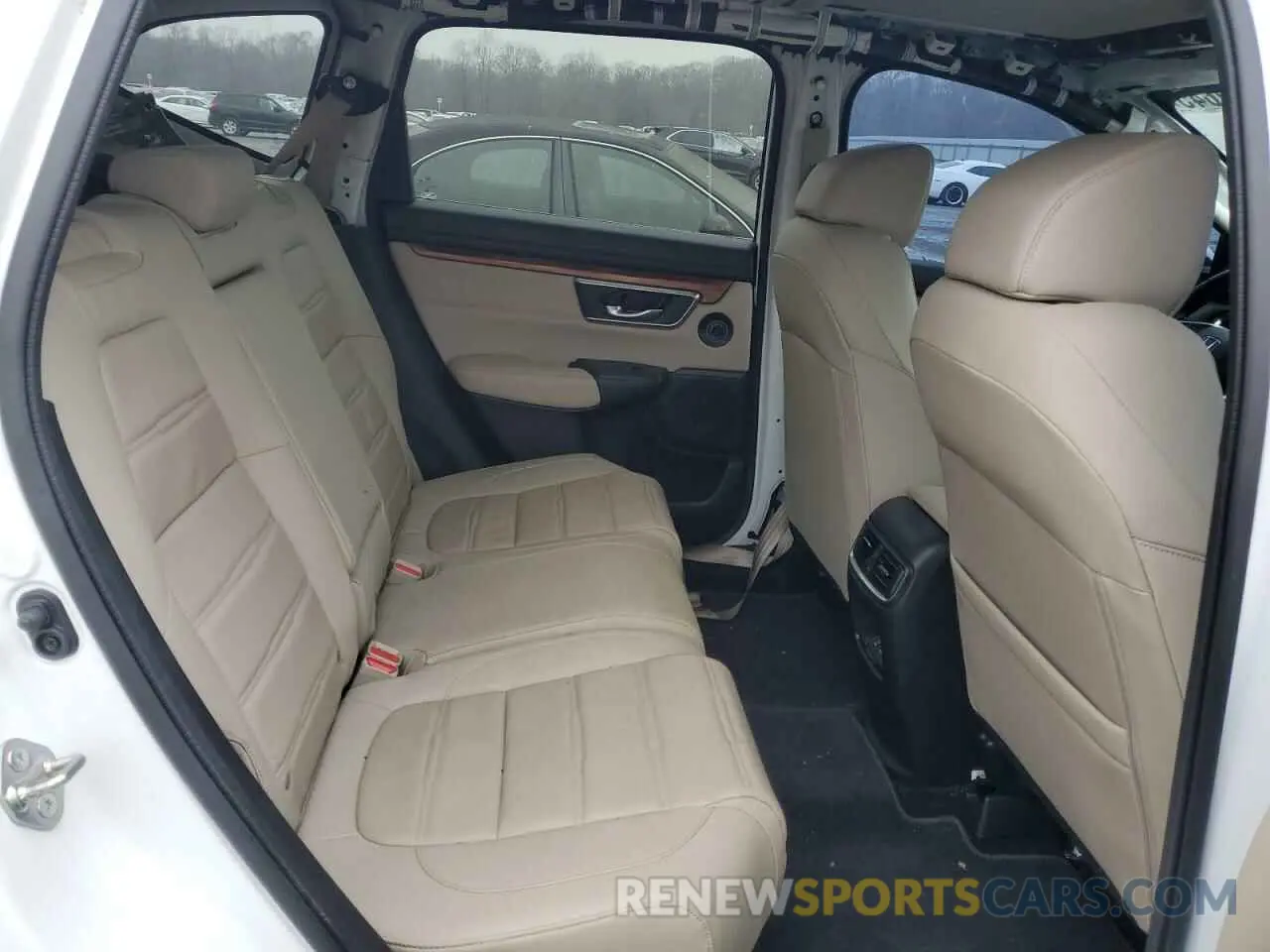 11 Photograph of a damaged car 7FARW1H92KE012139 HONDA CRV 2019