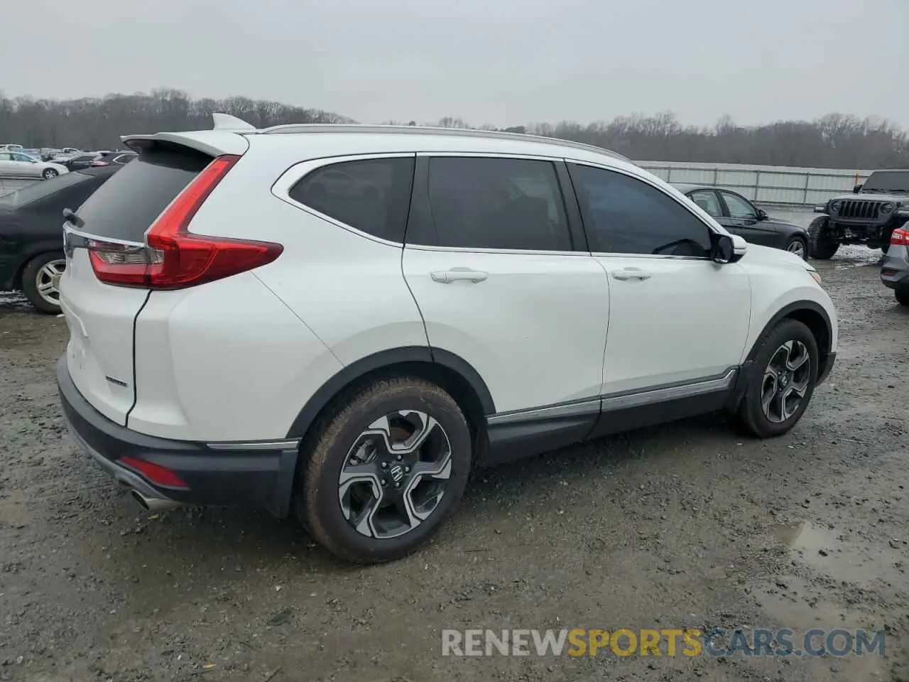 3 Photograph of a damaged car 7FARW1H92KE012139 HONDA CRV 2019