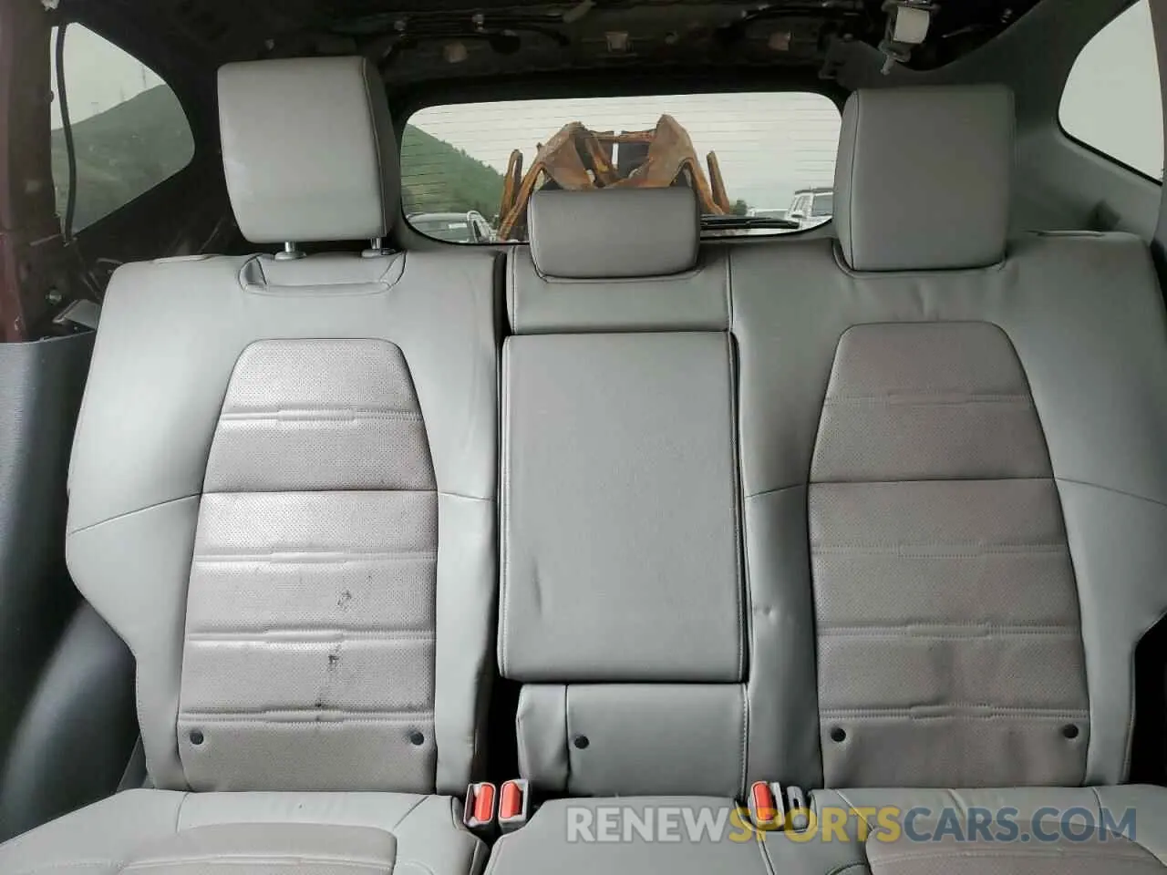 10 Photograph of a damaged car 7FARW1H9XKE014219 HONDA CRV 2019