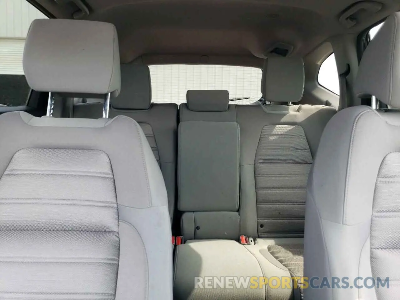 10 Photograph of a damaged car 7FARW2H50KE027452 HONDA CRV 2019