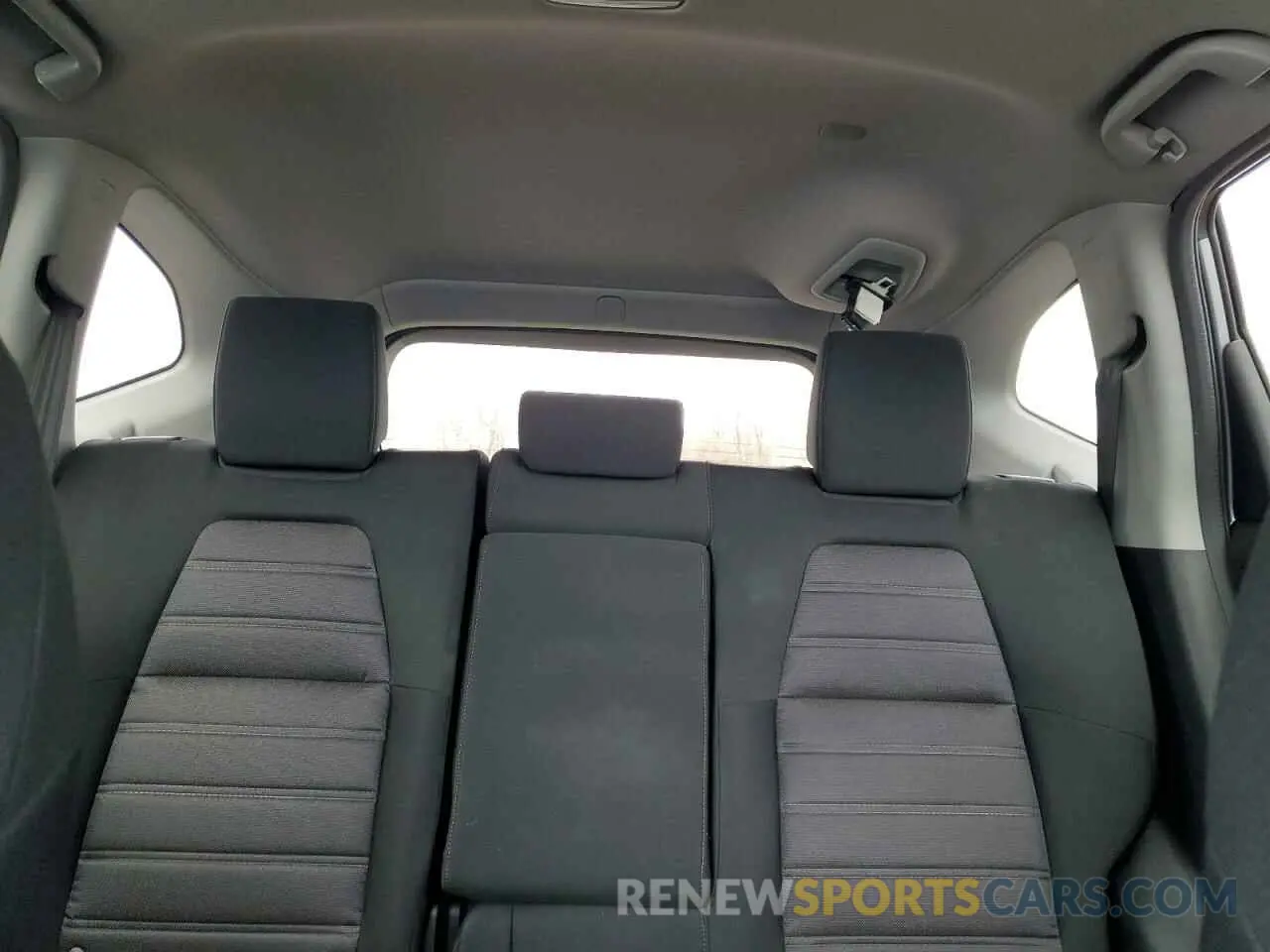 10 Photograph of a damaged car 7FARW2H50KE045904 HONDA CRV 2019