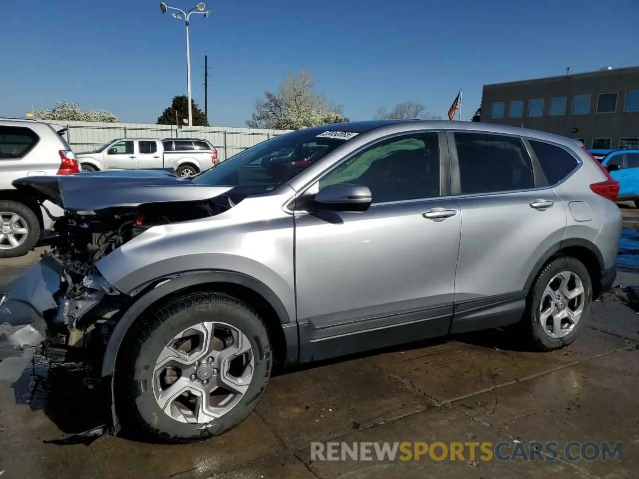 1 Photograph of a damaged car 7FARW2H51KE046155 HONDA CRV 2019