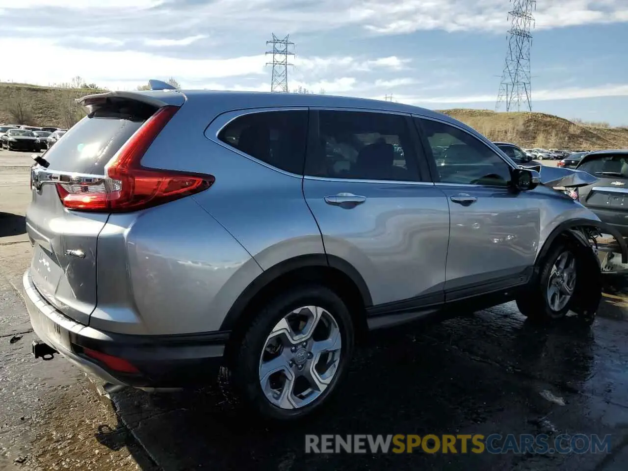 3 Photograph of a damaged car 7FARW2H51KE046155 HONDA CRV 2019