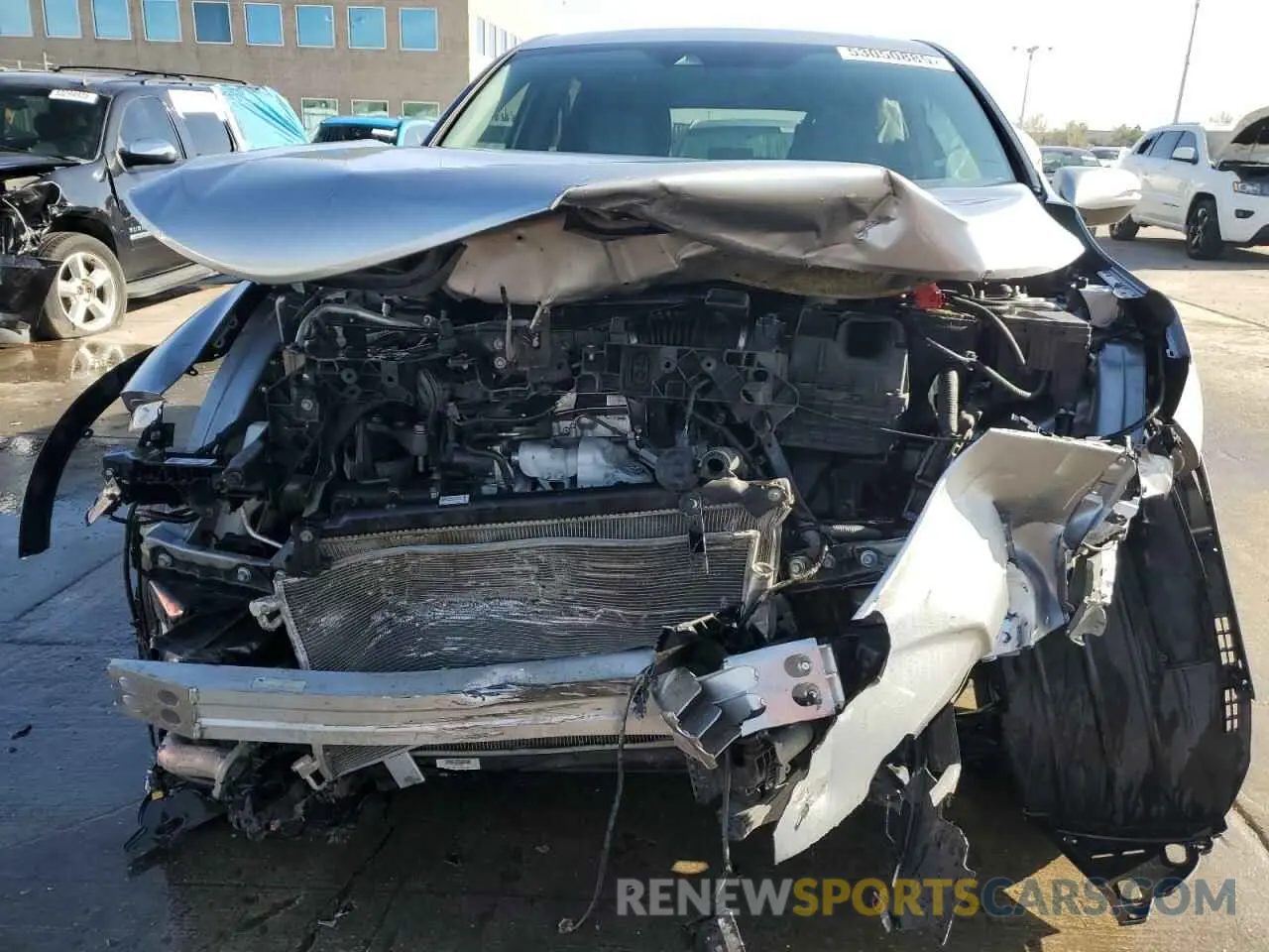 5 Photograph of a damaged car 7FARW2H51KE046155 HONDA CRV 2019