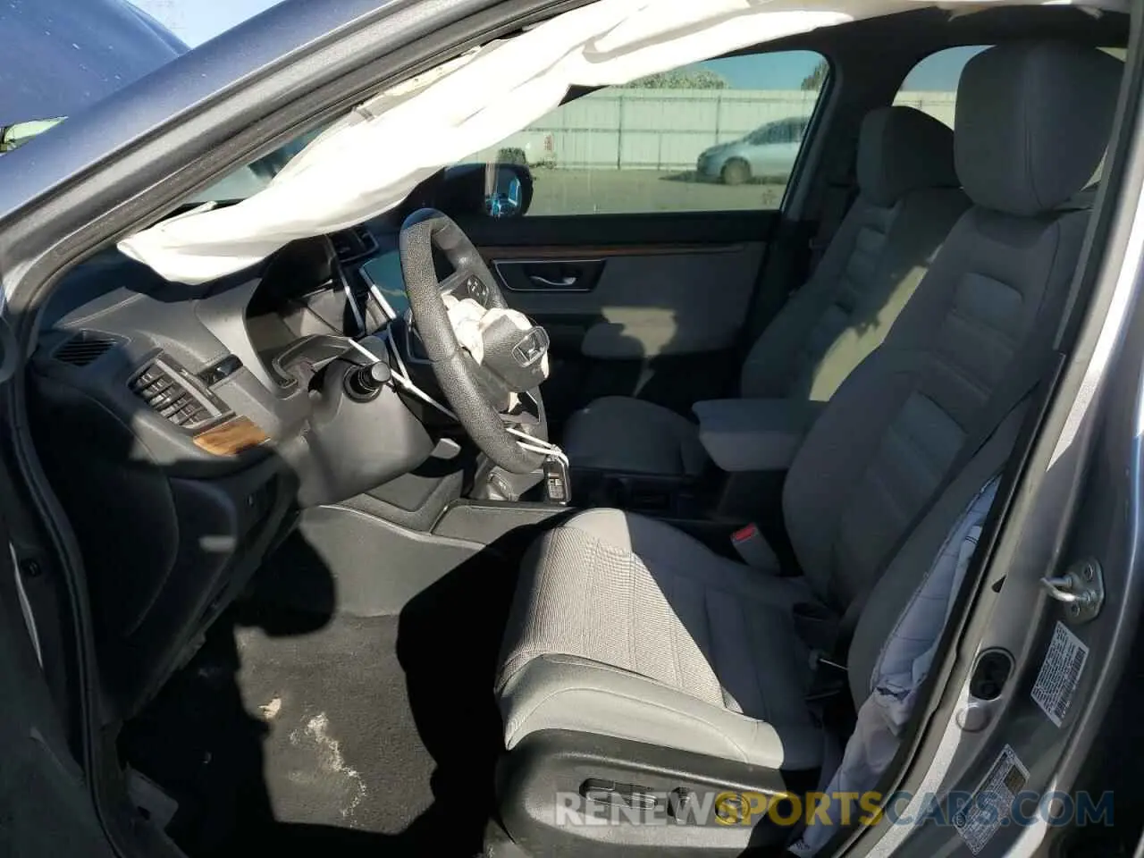 7 Photograph of a damaged car 7FARW2H51KE046155 HONDA CRV 2019