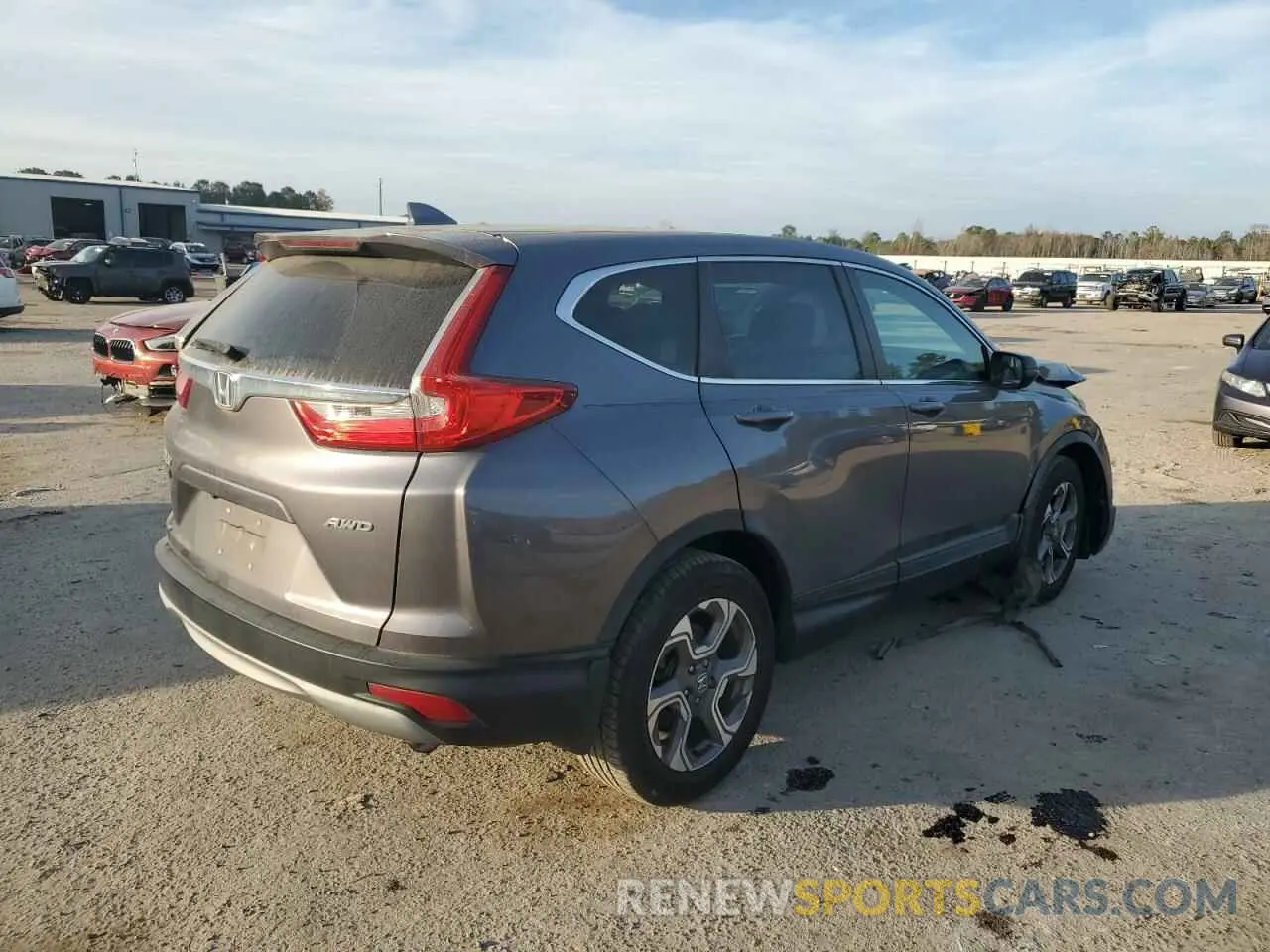3 Фотография поврежденного автомобиля 7FARW2H52KE024441 HONDA CRV 2019
